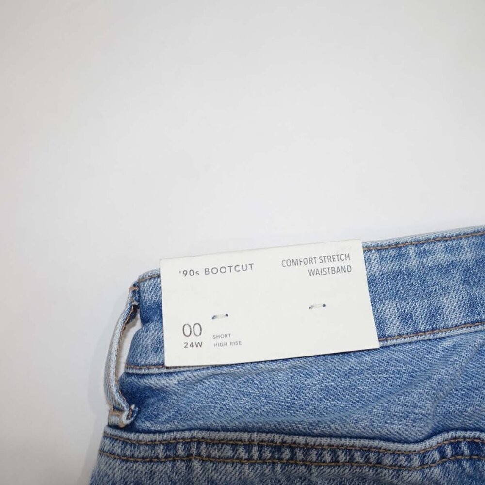American Eagle Women's 90s Boot Cut Jeans Size 00 Short NWT Light Blue High Rise - Picture 7 of 7
